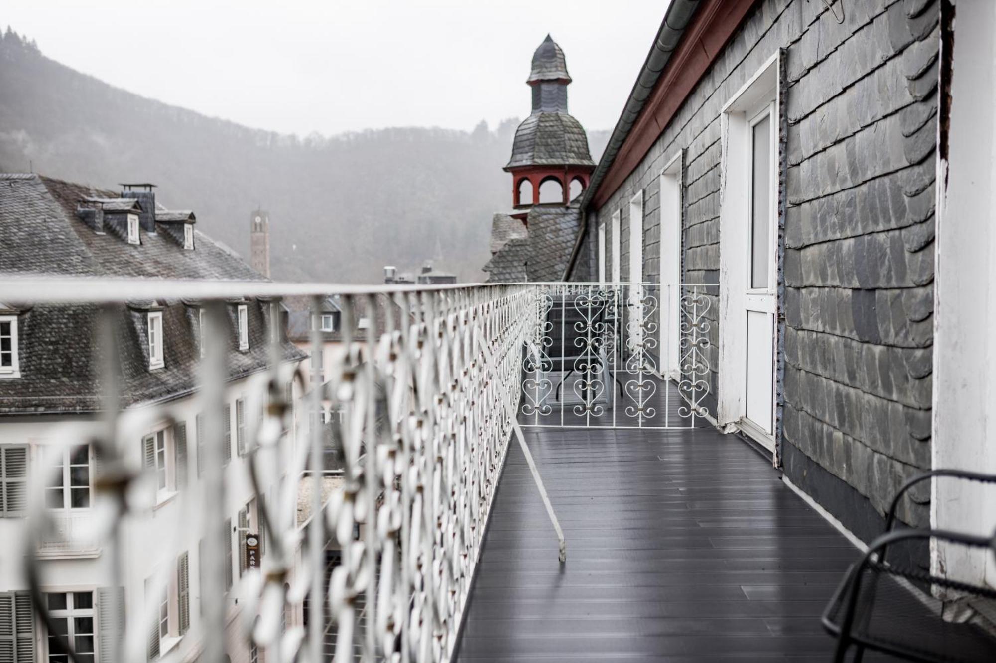 Kurhotel Quellenhof บัดแบร์ทริช ภายนอก รูปภาพ
